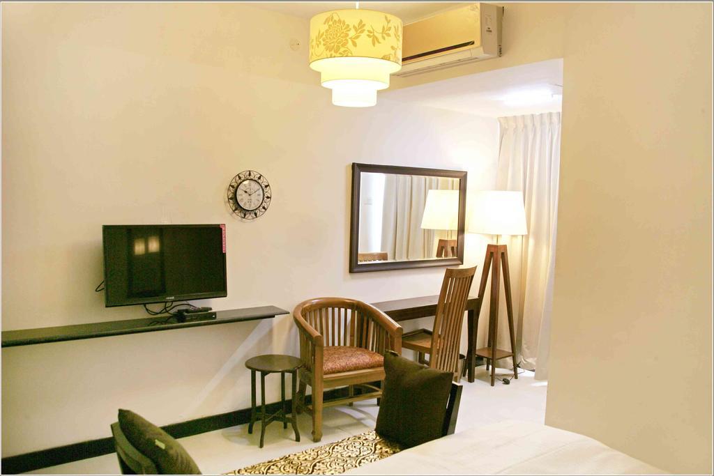 Hotel Highnest Singapperumalkovil Kamer foto