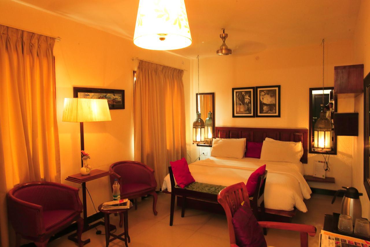 Hotel Highnest Singapperumalkovil Buitenkant foto