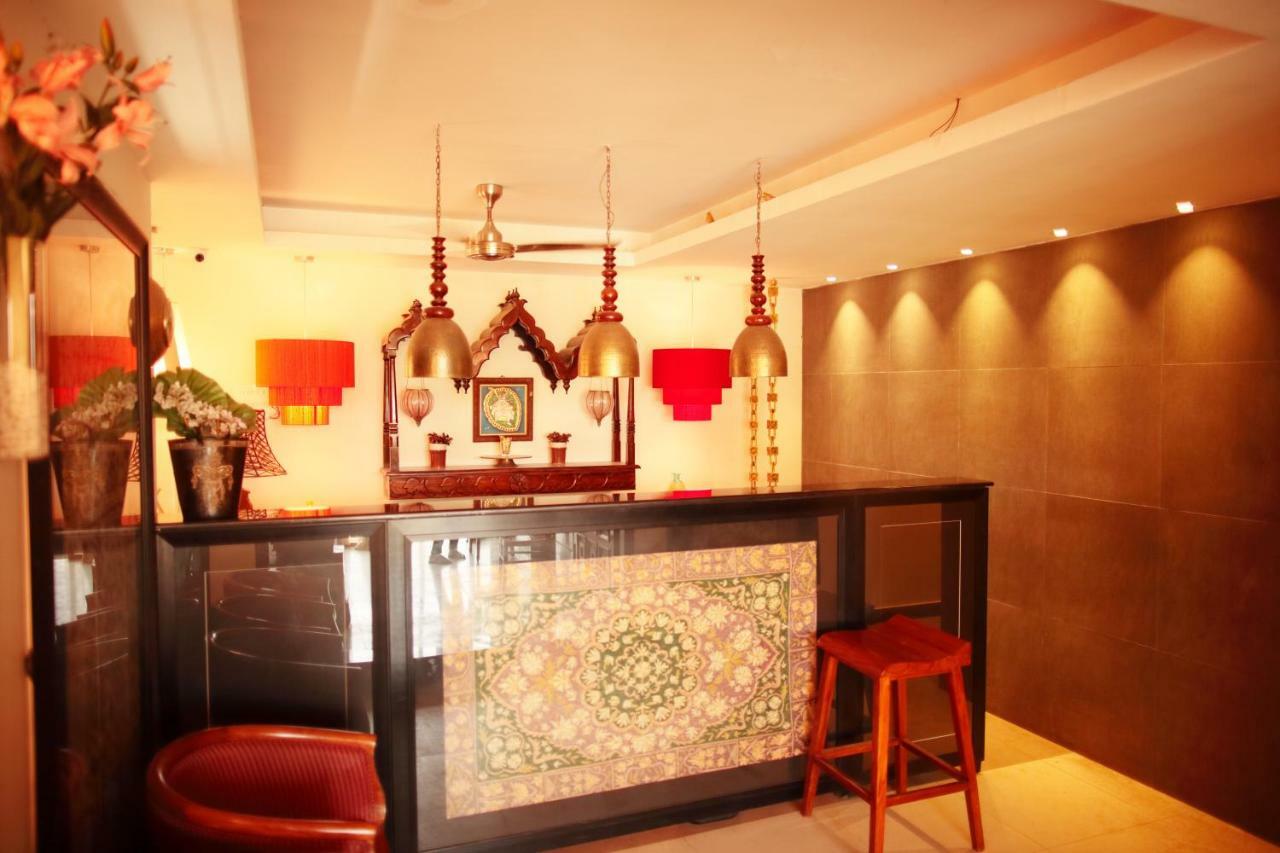 Hotel Highnest Singapperumalkovil Buitenkant foto